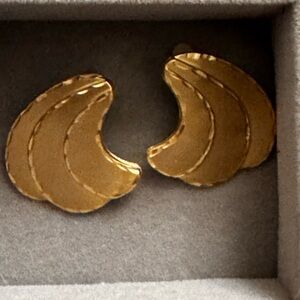 14K Gold Crescent Angel Wings Stud Earrings - Women's Jewelry